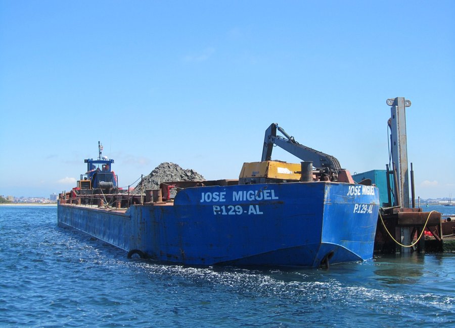 Equipamento marítimo Inersel